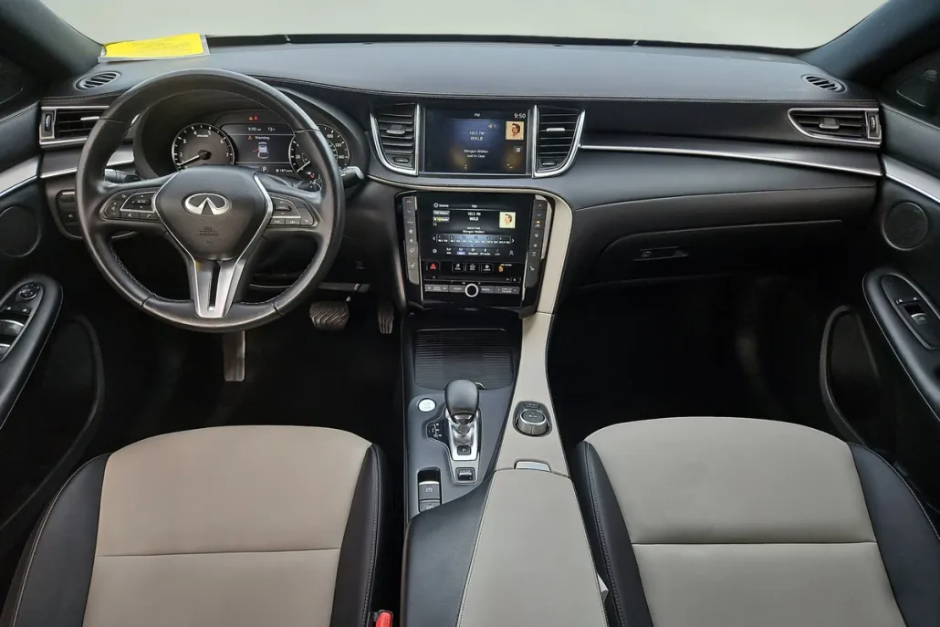 2022 Infiniti QX55 Luxe photo 1