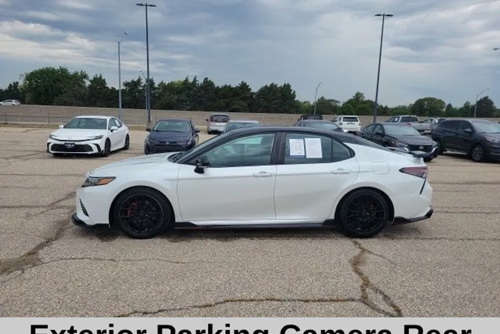 2021 Toyota Camry TRD V6 photo 1