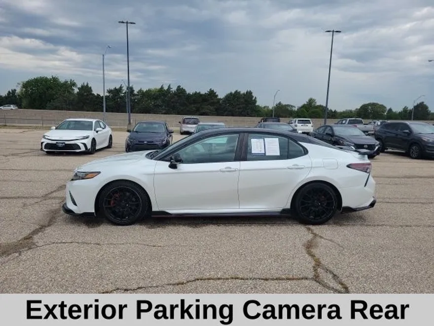 2021 Toyota Camry TRD V6 photo 1