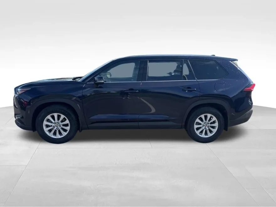 2024 Toyota Grand Highlander XLE photo 1