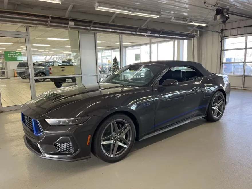 2024 Ford Mustang GT Premium Convertible photo 1