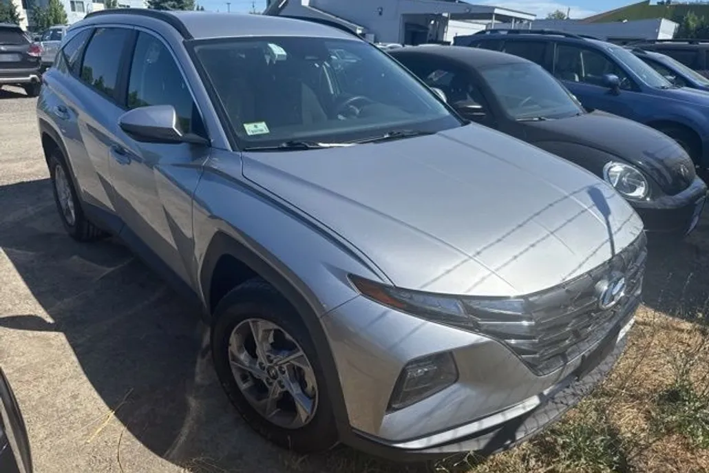 2024 Hyundai Tucson SEL photo 1