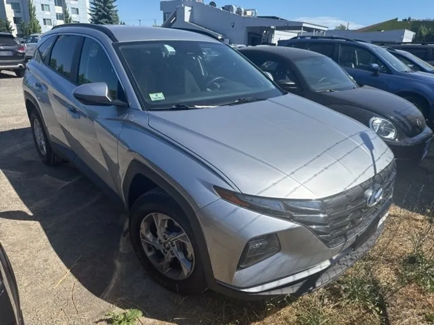 2024 Hyundai Tucson SEL photo 1