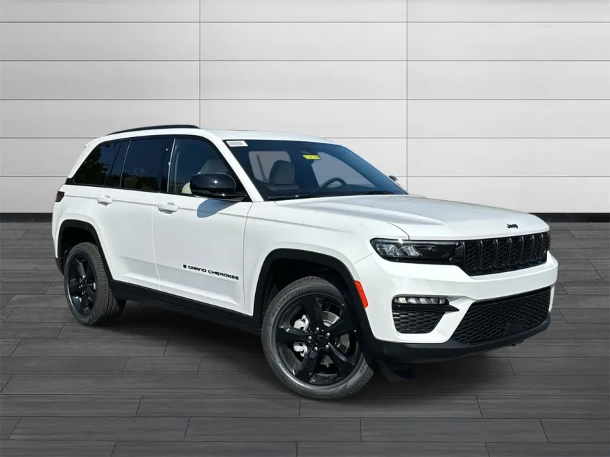 2025 Jeep Grand Cherokee Limited photo 1