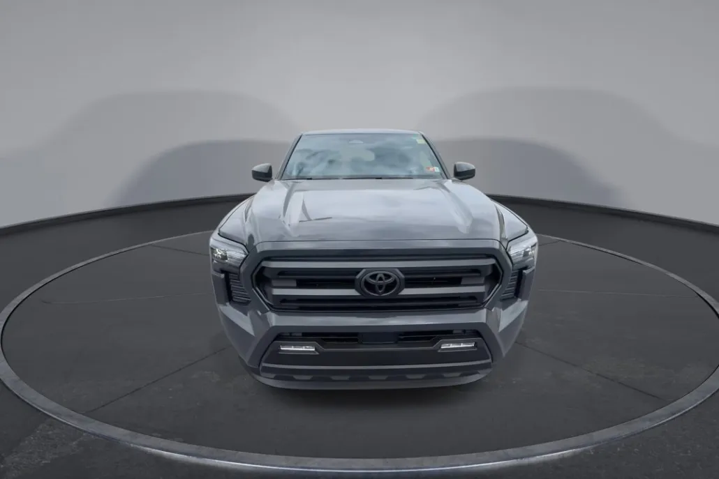 2025 Toyota Tacoma SR5 4x4 Double Cab photo 1