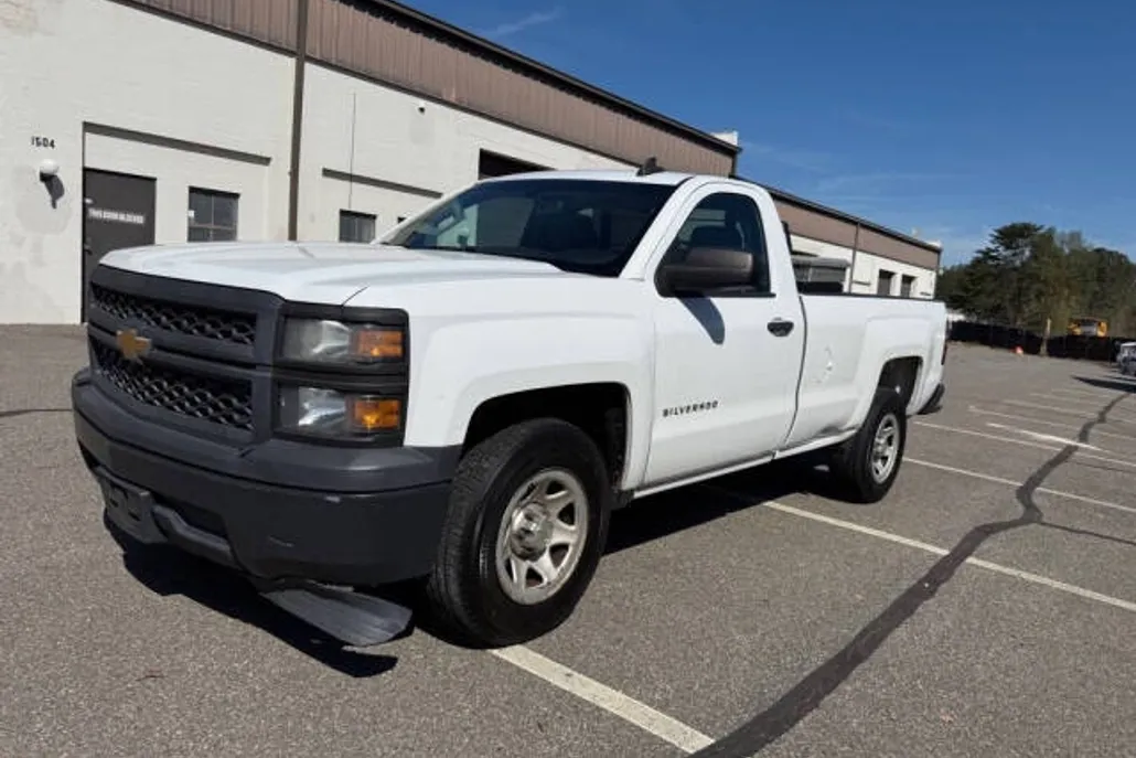 2015 Chevrolet Silverado 1500 LS photo 1