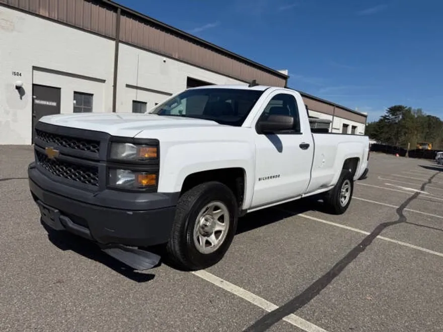 2015 Chevrolet Silverado 1500 LS photo 1