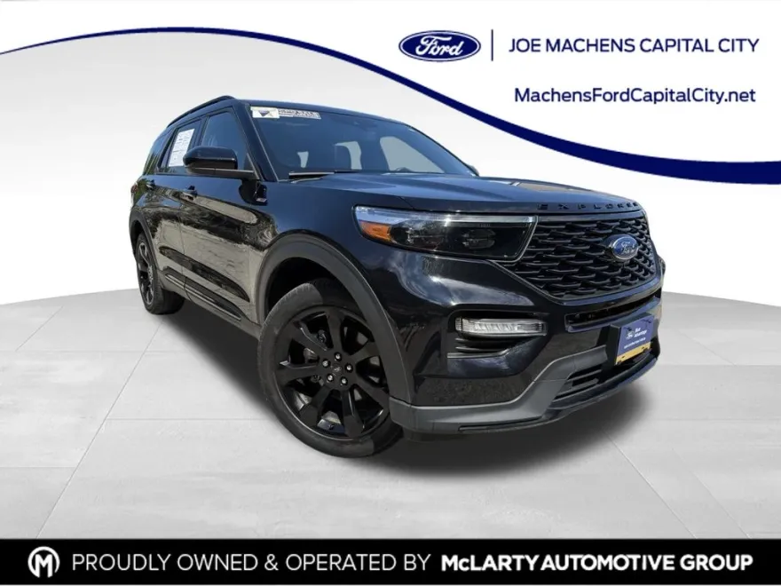 2023 Ford Explorer ST-Line photo 1