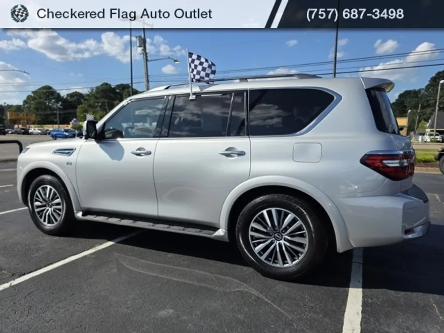 2021 Nissan Armada SL photo 1