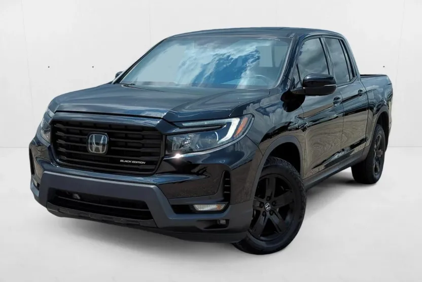 2022 Honda Ridgeline Black Edition photo 1