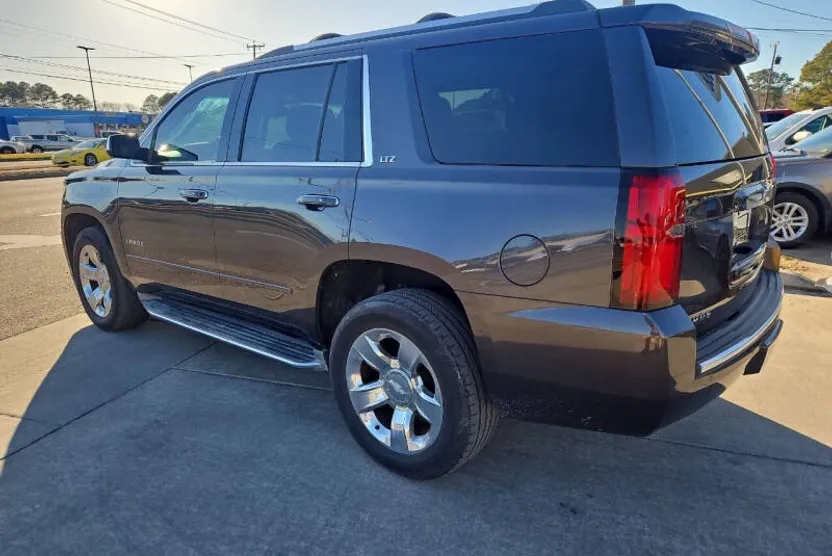2016 Chevrolet Tahoe LTZ photo 1