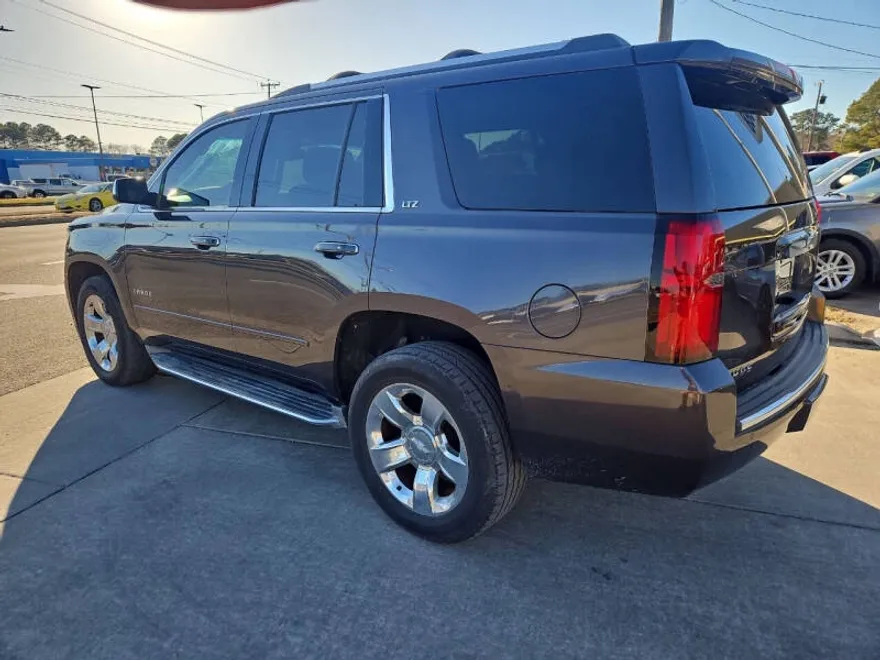 2016 Chevrolet Tahoe LTZ photo 1