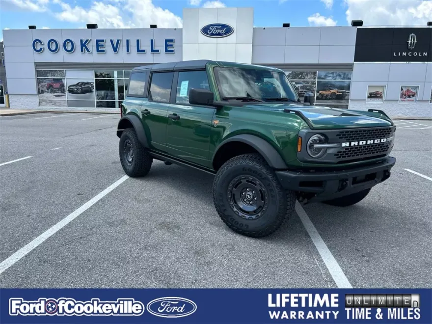 2025 Ford Bronco Badlands photo 1