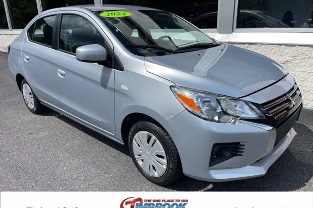 2024 Mitsubishi Mirage G4 photo 1