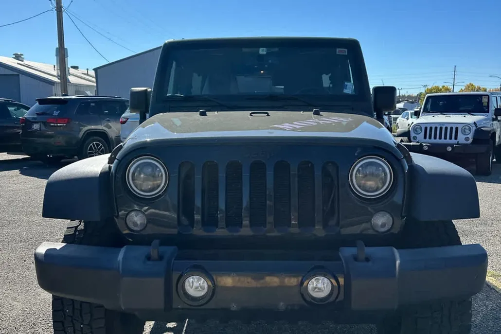 2015 Jeep Wrangler Unlimited Sport photo 1