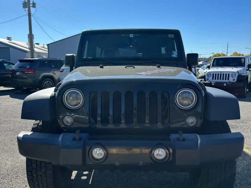 2015 Jeep Wrangler Unlimited Sport photo 1