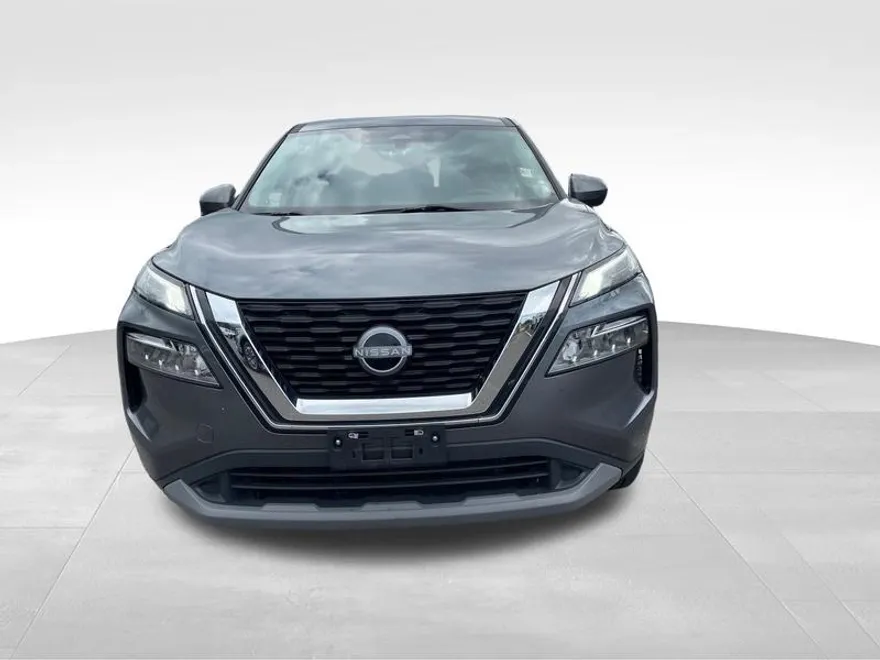 2023 Nissan Rogue SV photo 1
