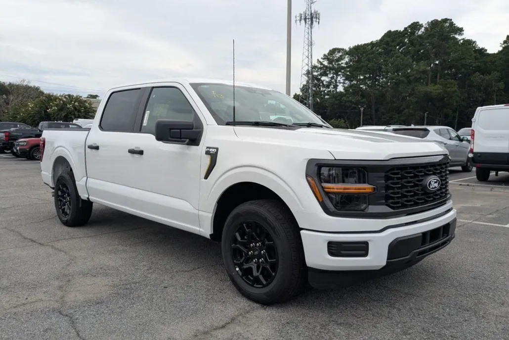2025 Ford F-150 STX photo 1