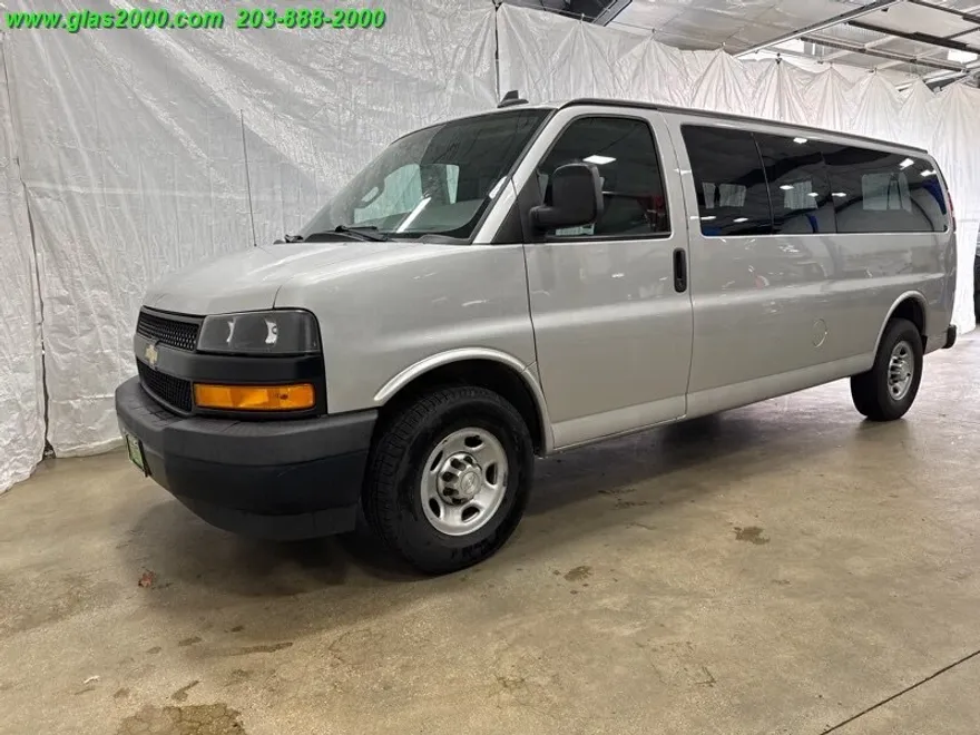 2019 Chevrolet Express LS Passenger photo 1