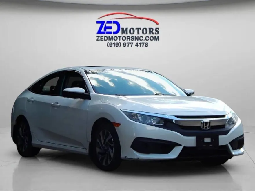 2018 Honda Civic EX photo 1