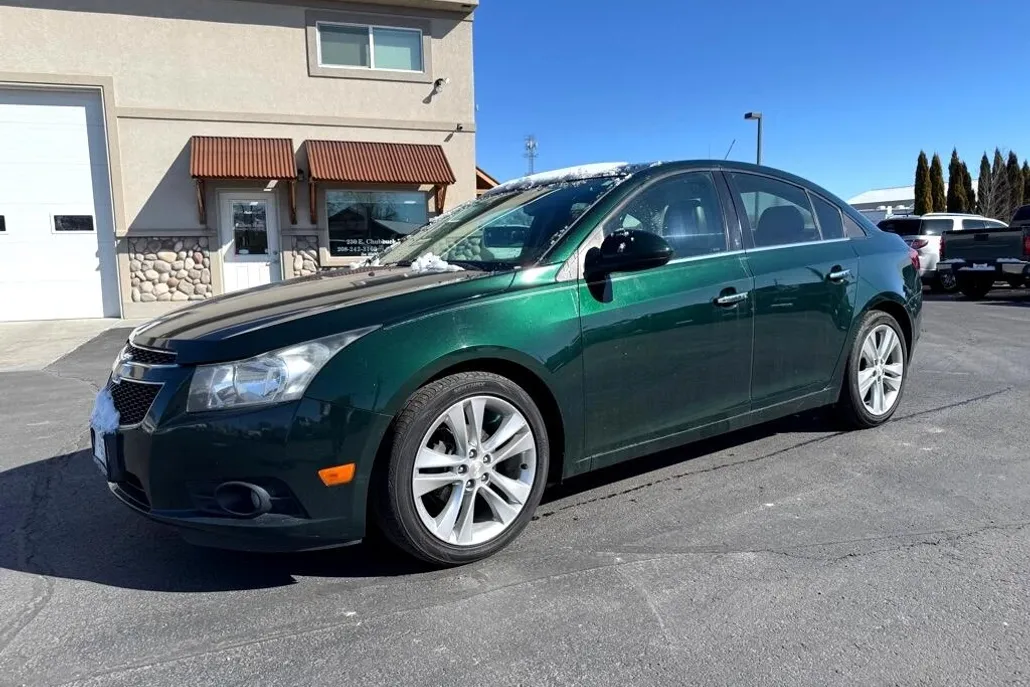 2014 Chevrolet Cruze LTZ photo 1