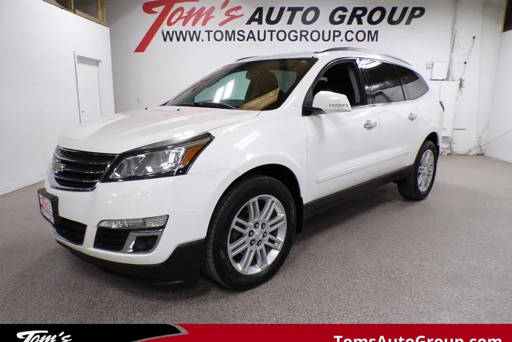 2015 Chevrolet Traverse 1LT photo 1