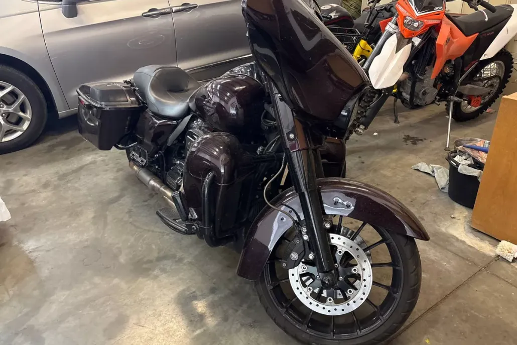 2019 Harley Davidson CVO Street Glide photo 1