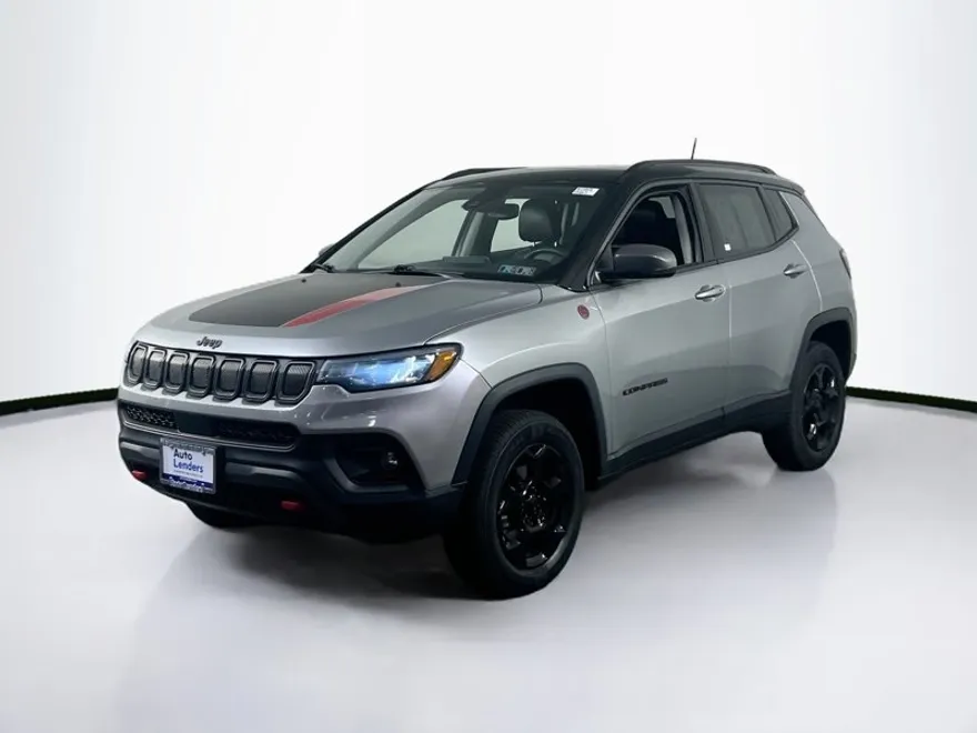 2022 Jeep Compass Trailhawk photo 1