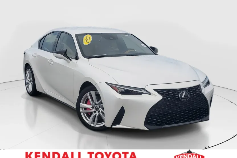 2022 Lexus IS 300 photo 1
