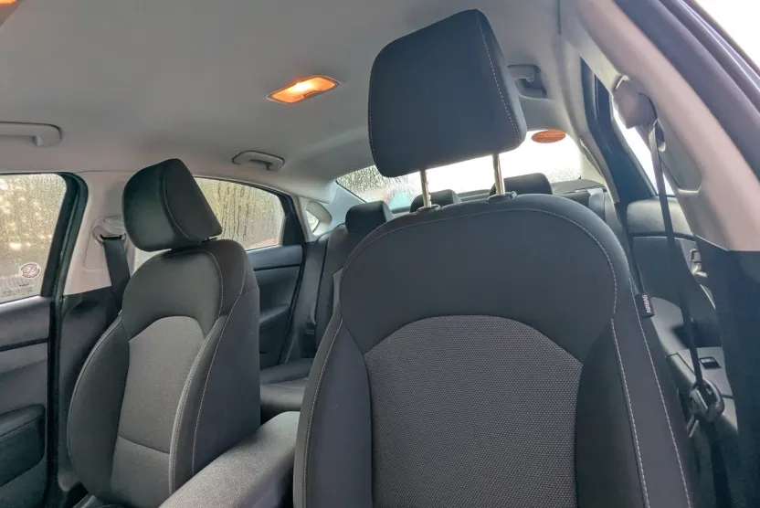 2024 Kia Forte LXS photo 1