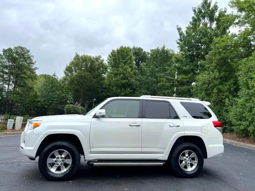 2012 Toyota 4Runner SR5 4WD photo 1