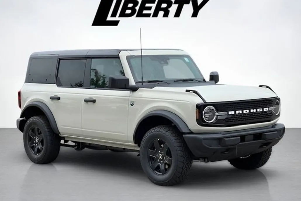 2025 Ford Bronco Big Bend photo 1