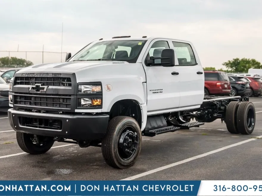 2024 Chevrolet Silverado 4500HD Work Truck photo 1