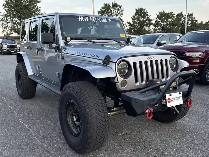 2014 Jeep Wrangler Unlimited Rubicon photo 1