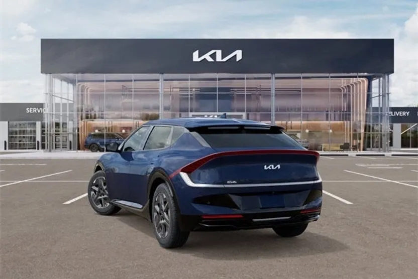 2025 Kia EV6 Light photo 1