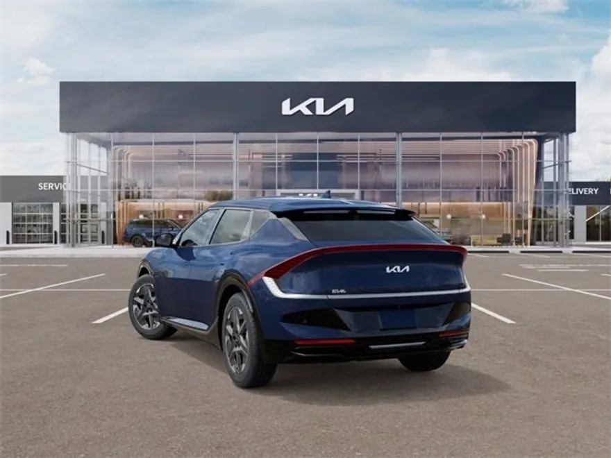 2025 Kia EV6 Light photo 1