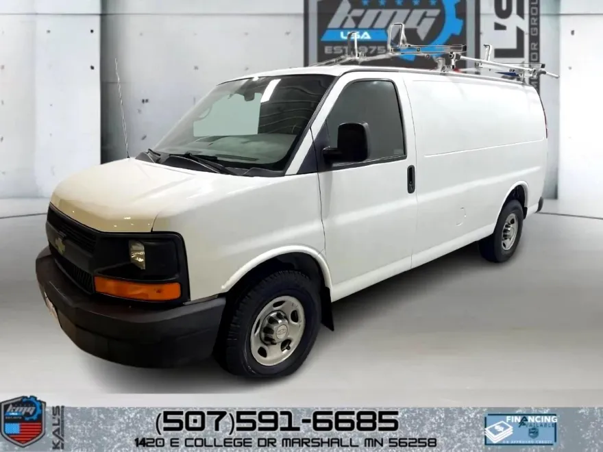 2011 Chevrolet Express 2500 Cargo photo 1
