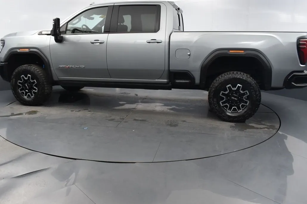 2024 Gmc Sierra HD AT4X photo 1