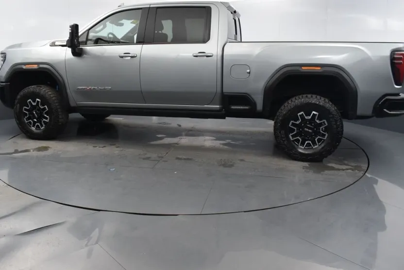 2024 Gmc Sierra HD AT4X photo 1