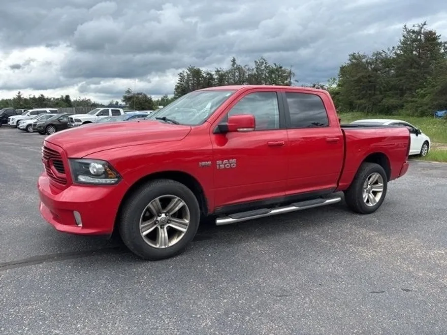 2018 Ram 1500 Sport photo 1