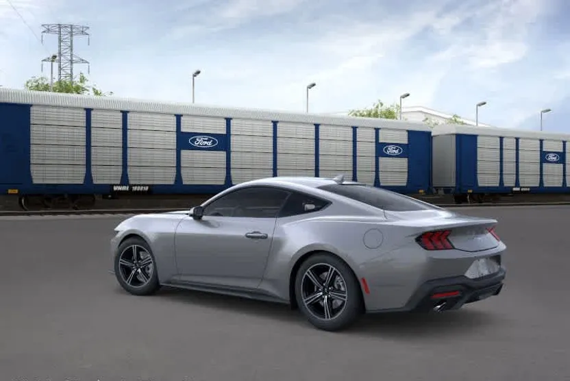 2025 Ford Mustang EcoBoost photo 1