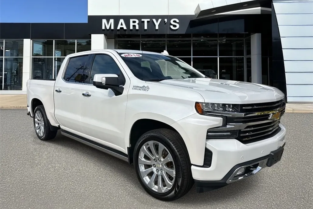 2019 Chevrolet Silverado 1500 High Country photo 1