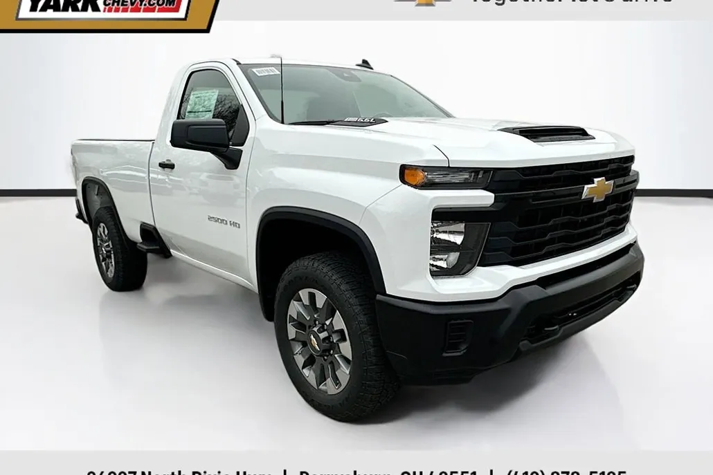 2025 Chevrolet Silverado 2500HD photo 1