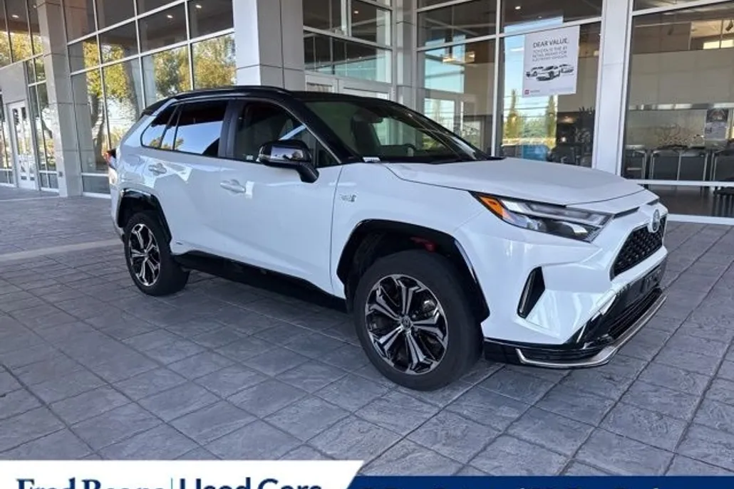 2023 Toyota RAV4 Prime XSE photo 1