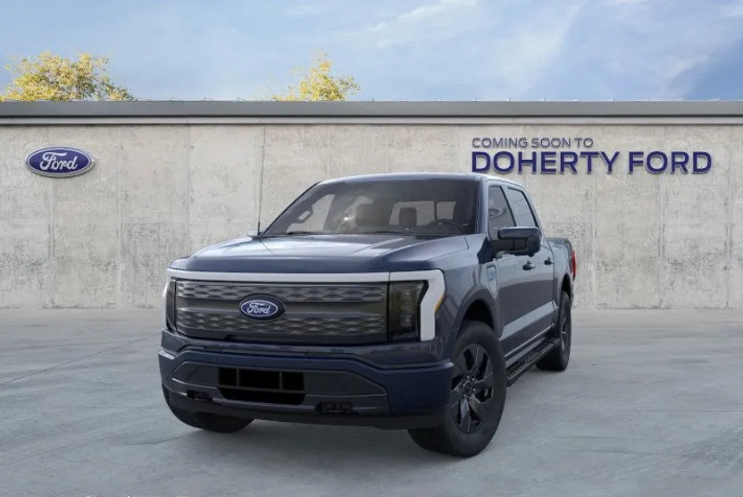 2025 Ford F-150 Lightning Lariat photo 1