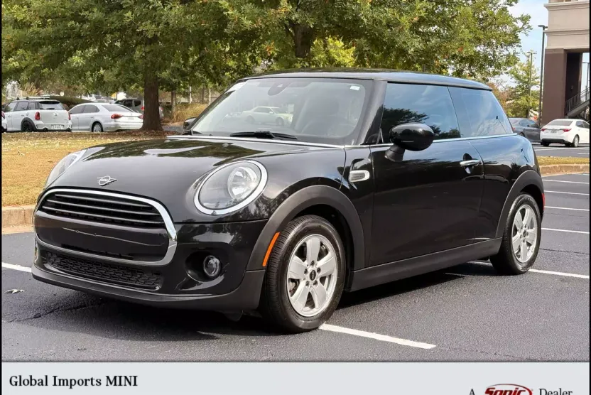 2021 Mini Cooper 2 Door Hardtop photo 1