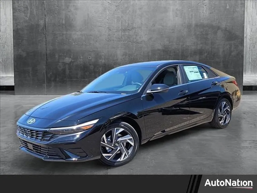 2025 Hyundai Elantra Hybrid Limited photo 1