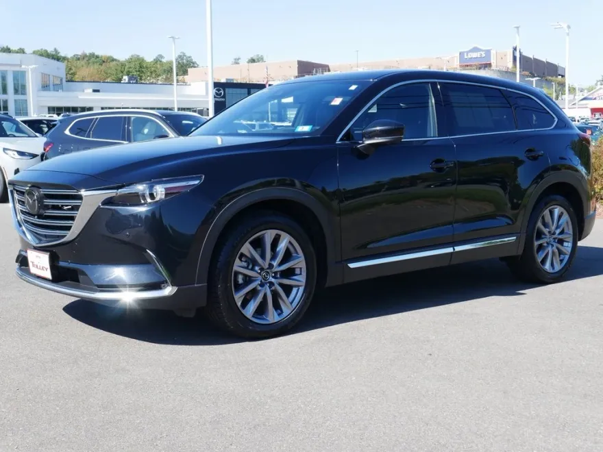 2023 Mazda CX-9 Grand Touring photo 1