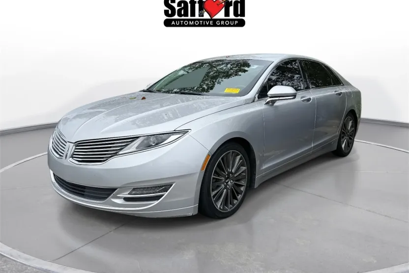 2015 Lincoln MKZ Hybrid photo 1