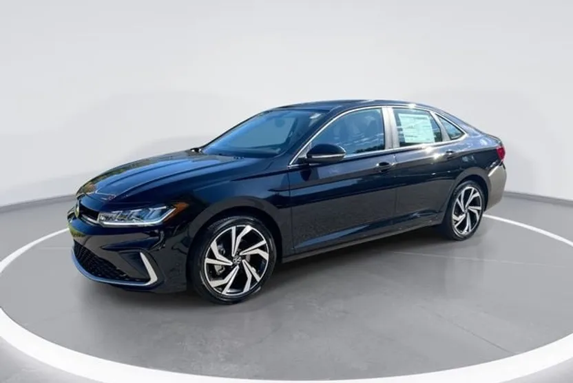 2026 Volkswagen Jetta 1.8T SEL photo 1